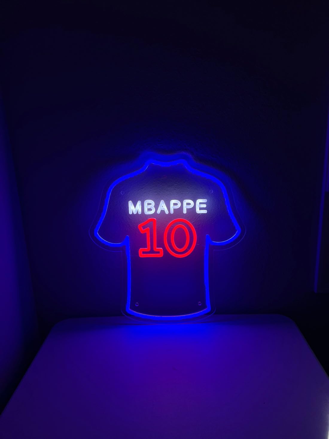 SoloLED Letrero de Neón Deportivo Mbappe, Iluminación LED Decorativa, Metacrilato para Dormitorios y Salas de Juegos