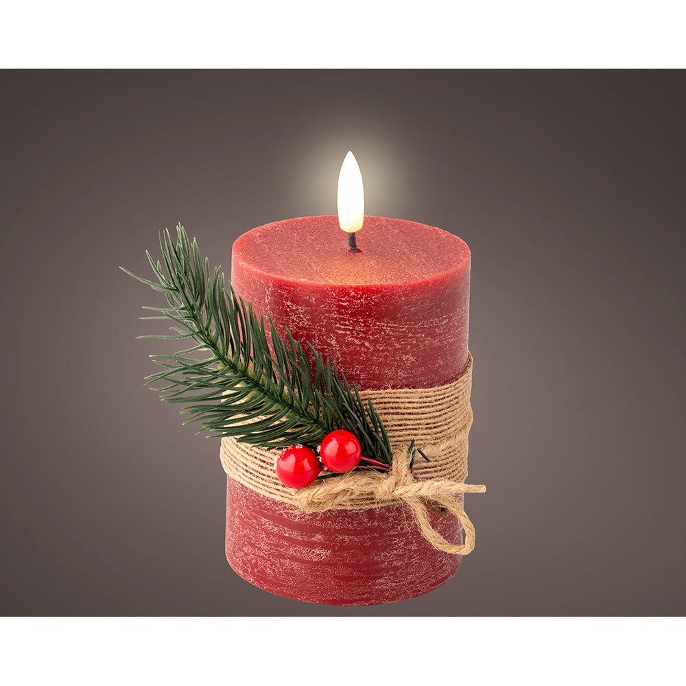 VELA DE CERA LED EFECTO LLAMA, COLOR ROJO, SUPERFICIE RÚSTICA CON RAMILLETE Ø7,5 x 13 cm