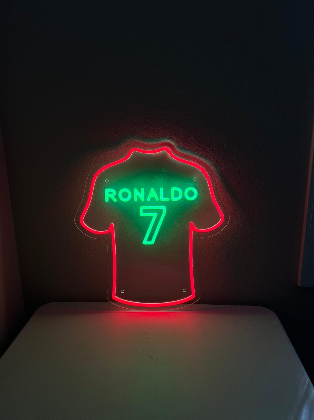 SoloLED Letrero de Neón Ronaldo LED Deportivo, Iluminación Decorativa, Metacrilato para Salas de Juegos y Dormitorios