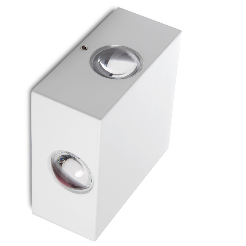 Aplique LED 4W 259Lm 2700ºK Samantha IP65 40.000H [TH-820-WW