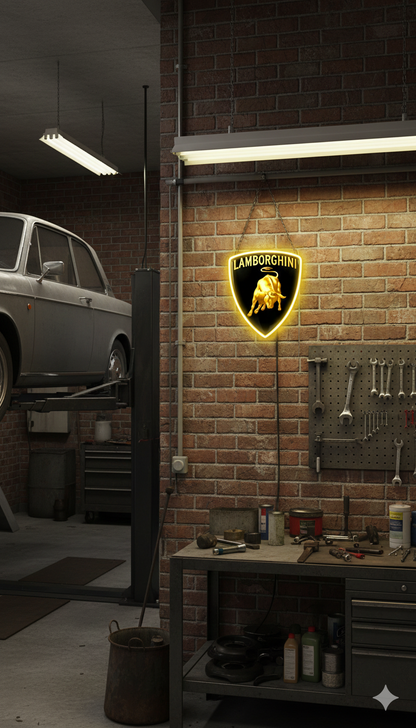 Escuderia Lamborghini medidas metacrilato 40x35cm aproximadamente dependiendo el diseño del escudo con neon led,metacrilato y vinilo color.Alimentacion 12v,cable 2m.