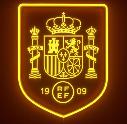 Lámpara escudo LED neon con vinilo y metacrilato transparente de Pared con Escudo de Regalos España y selección de fútbol Luz Amarilla Neón, Diseño Deportivo Español, 1909 selección española
