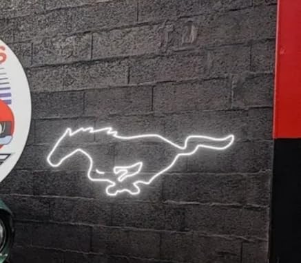 Cartel LED de Neón Personalizado con Diseño de Caballo, Iluminación Decorativa, Color Blanco