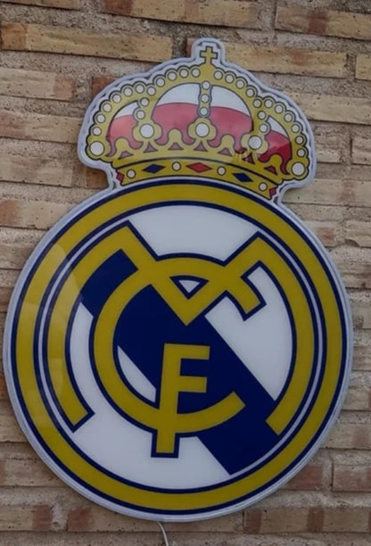 SOLOLED Real Madrid regalo escudo Iluminado, Escudo con Corona, Decoración Deportiva medidas 40x30 cm,neon led,metacrilato, vinilo,liga de futbol