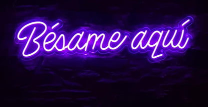 Letrero de Neón LED 'Bésame aquí', Luz Decorativa Púrpura, Iluminación de Pared