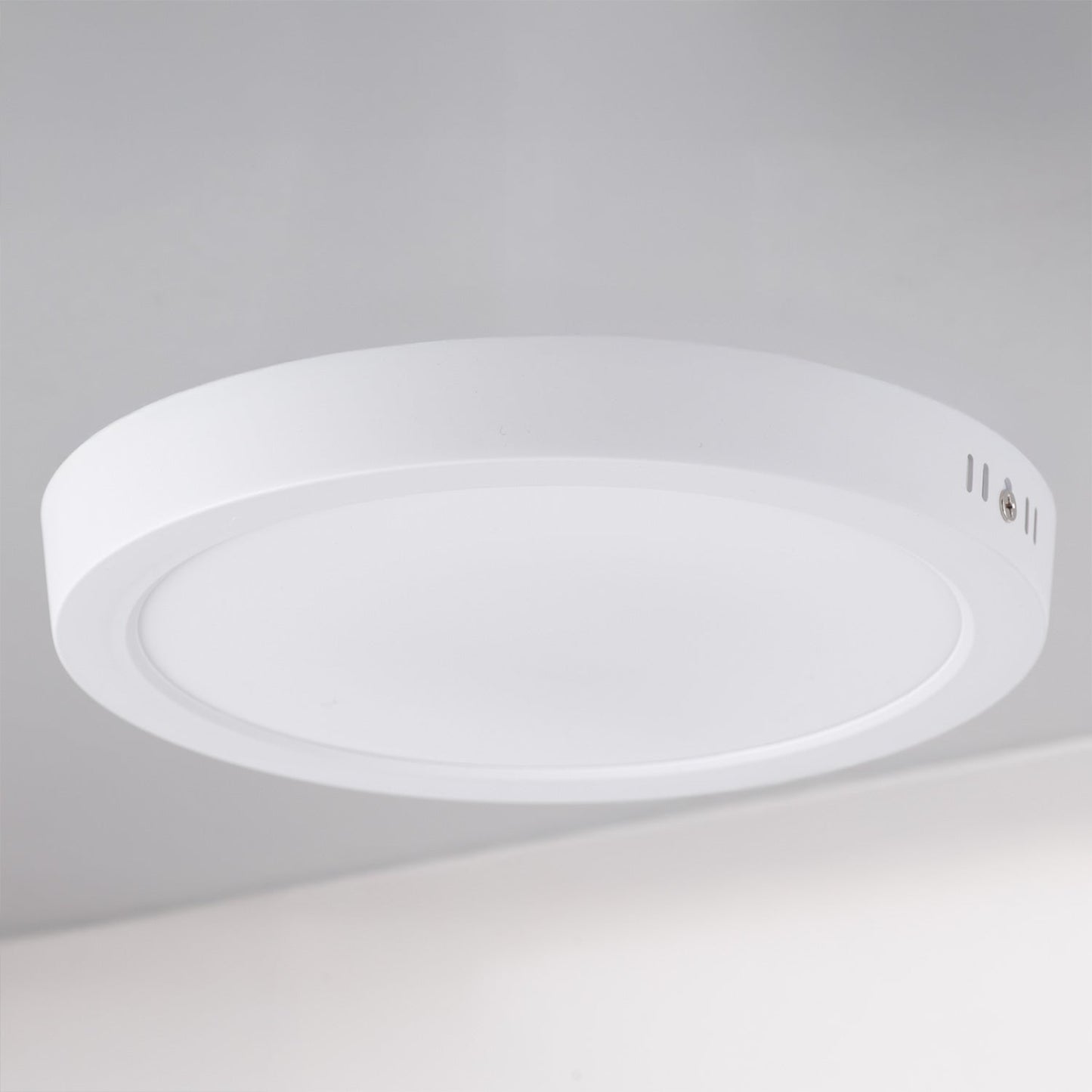 Plafón de Superficie LED 100Lm/W 18W 1800Lm 4000ºK IP20 [HO-PLC-18W-1800LM-W]